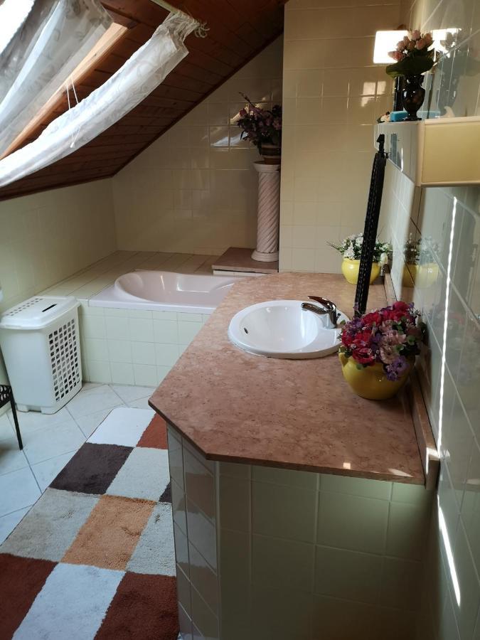 Fortuna Apartman Бік Екстер'єр фото