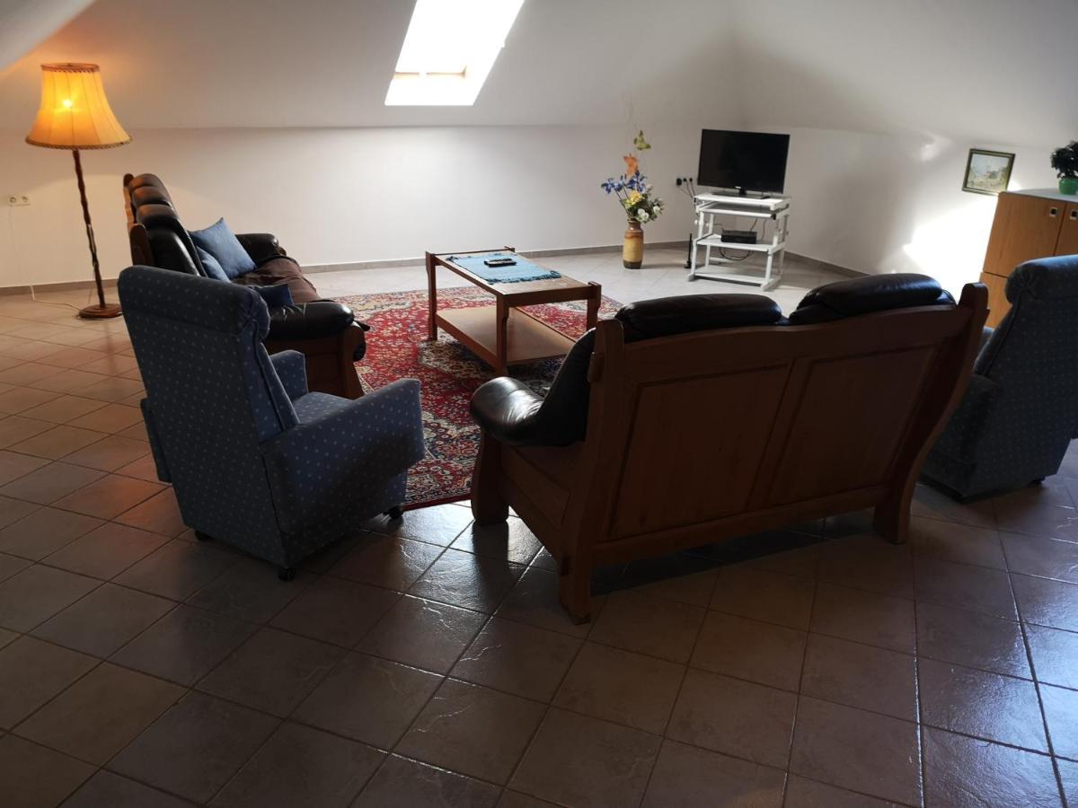 Fortuna Apartman Бік Екстер'єр фото