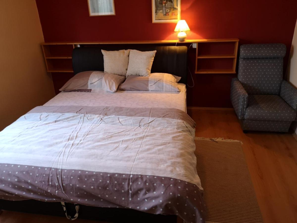Fortuna Apartman Бік Екстер'єр фото